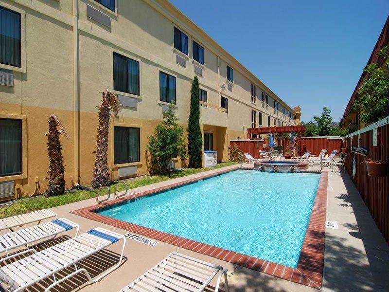 Comfort Inn Dallas Park Central Konforlar fotoğraf