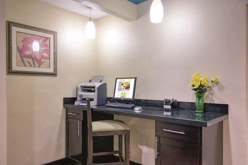 Comfort Inn Dallas Park Central Konforlar fotoğraf