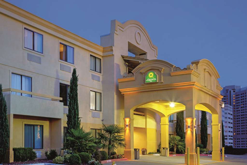 Comfort Inn Dallas Park Central Dış mekan fotoğraf