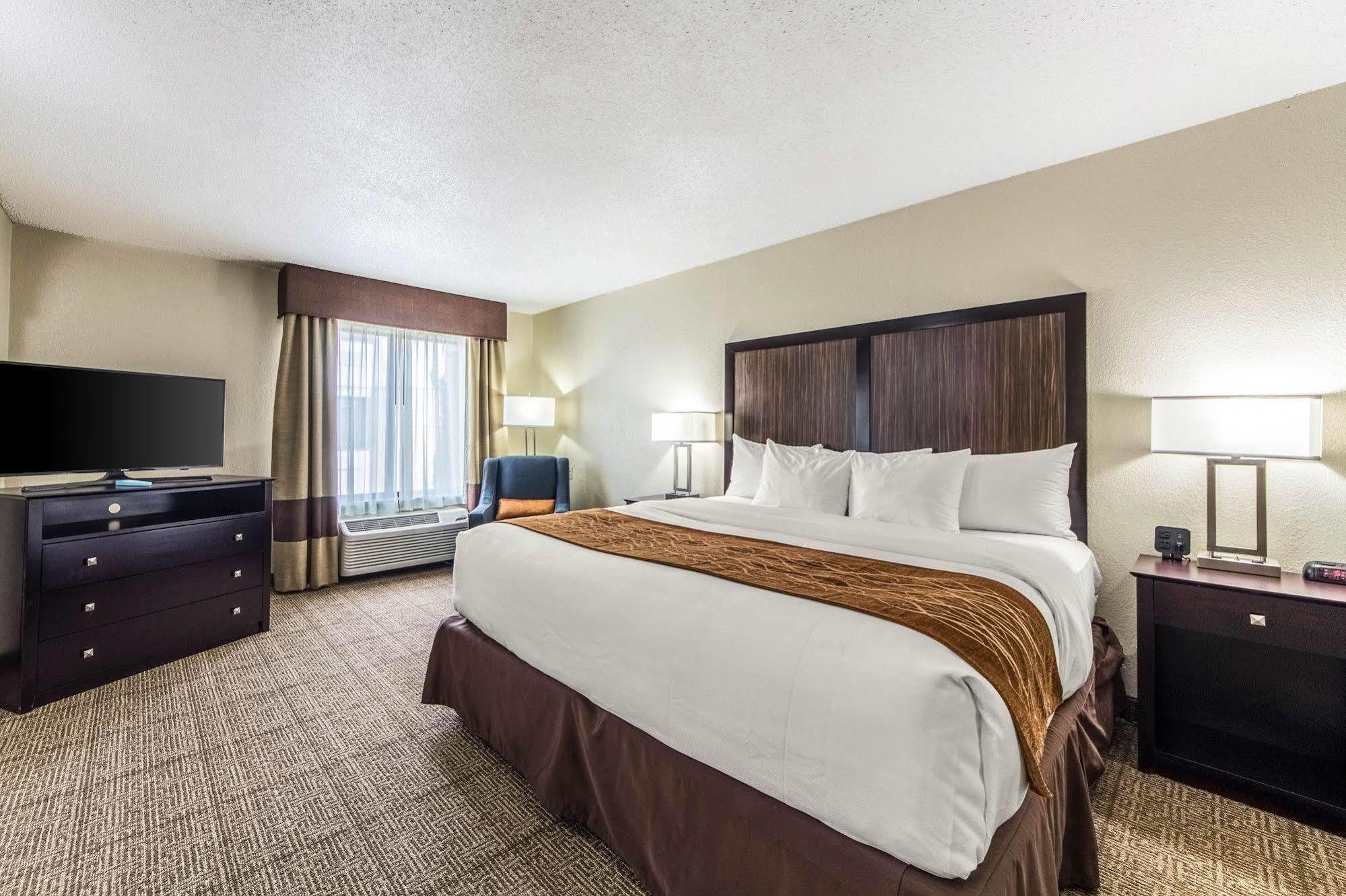 Comfort Inn Dallas Park Central Dış mekan fotoğraf